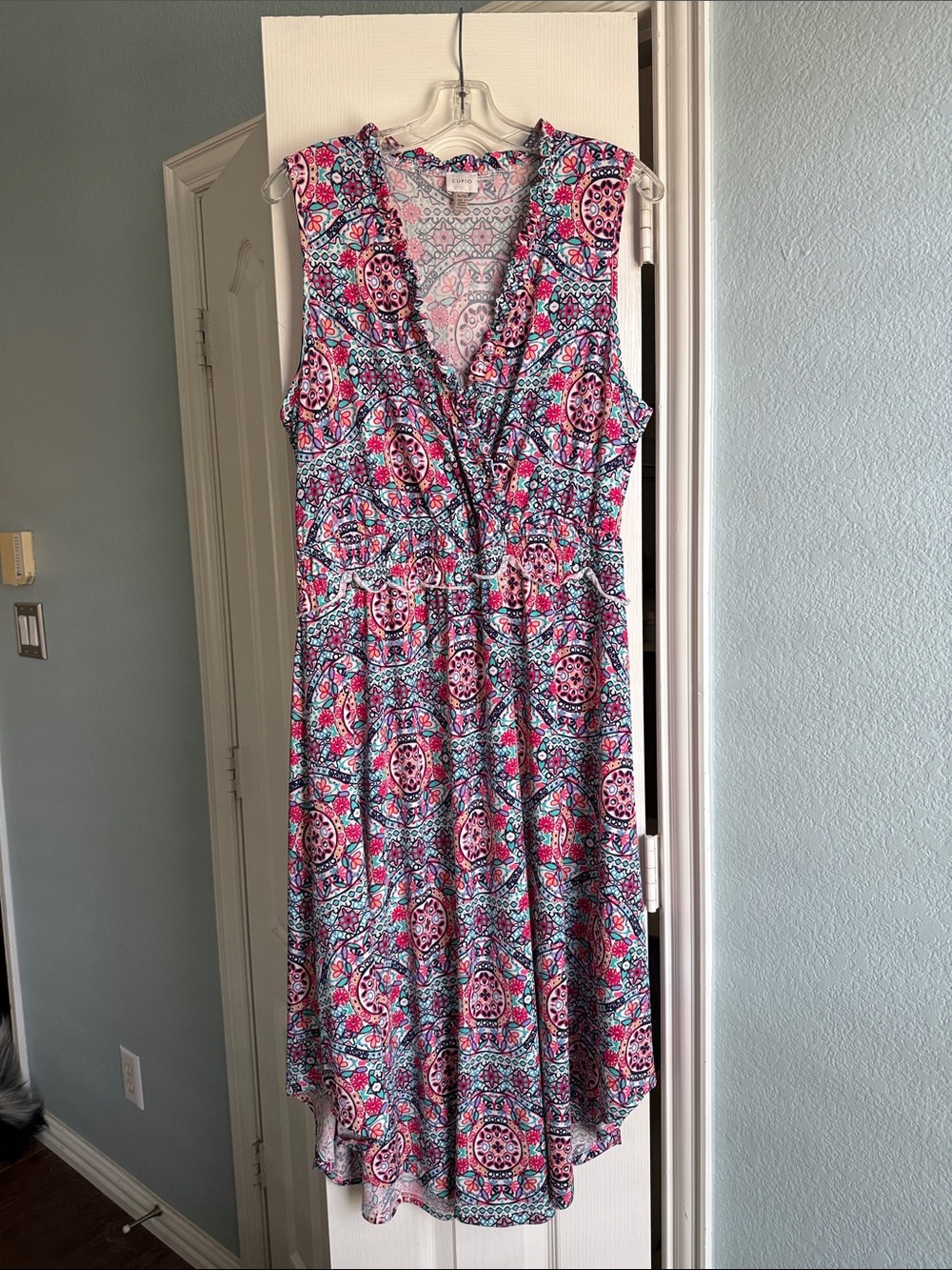 Sleeveless Pink & Blue Print V-Neck Summer Dress
